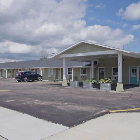 Economy Inn Mccook Kültér fotó