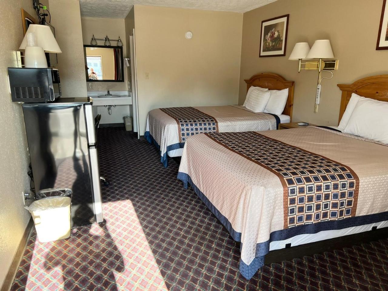 Economy Inn Mccook Kültér fotó