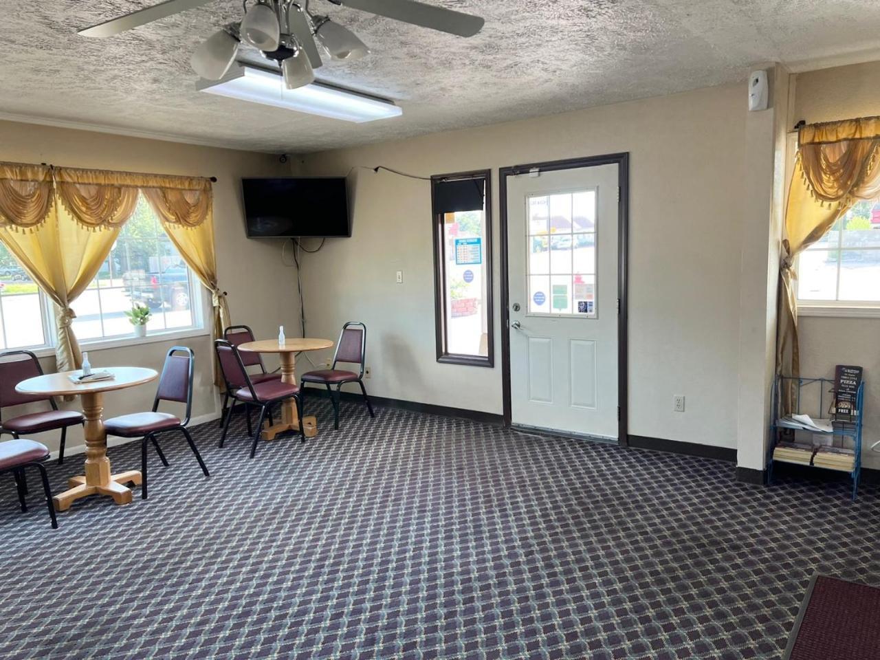 Economy Inn Mccook Kültér fotó