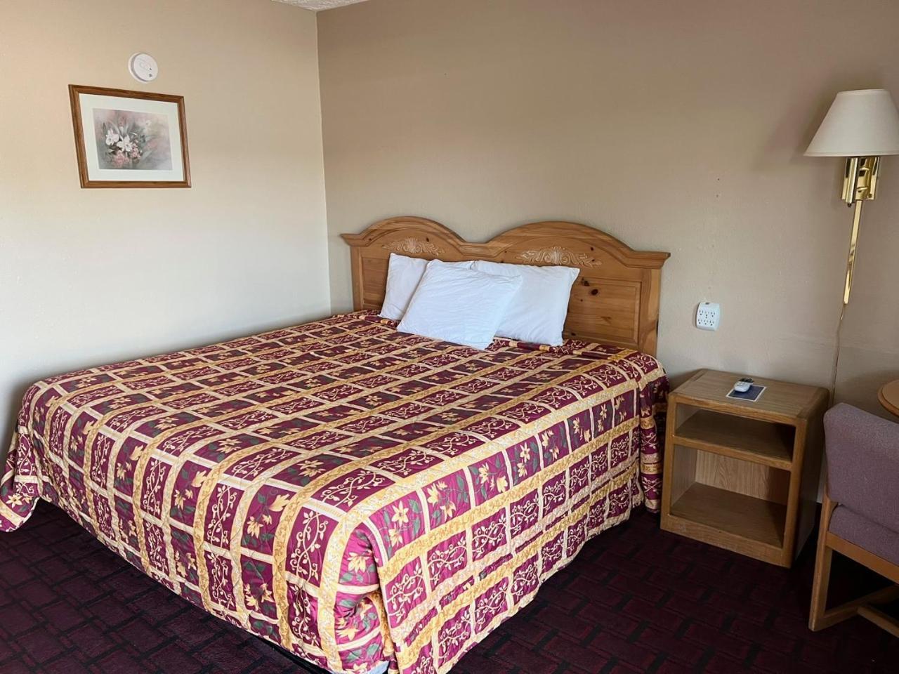 Economy Inn Mccook Kültér fotó