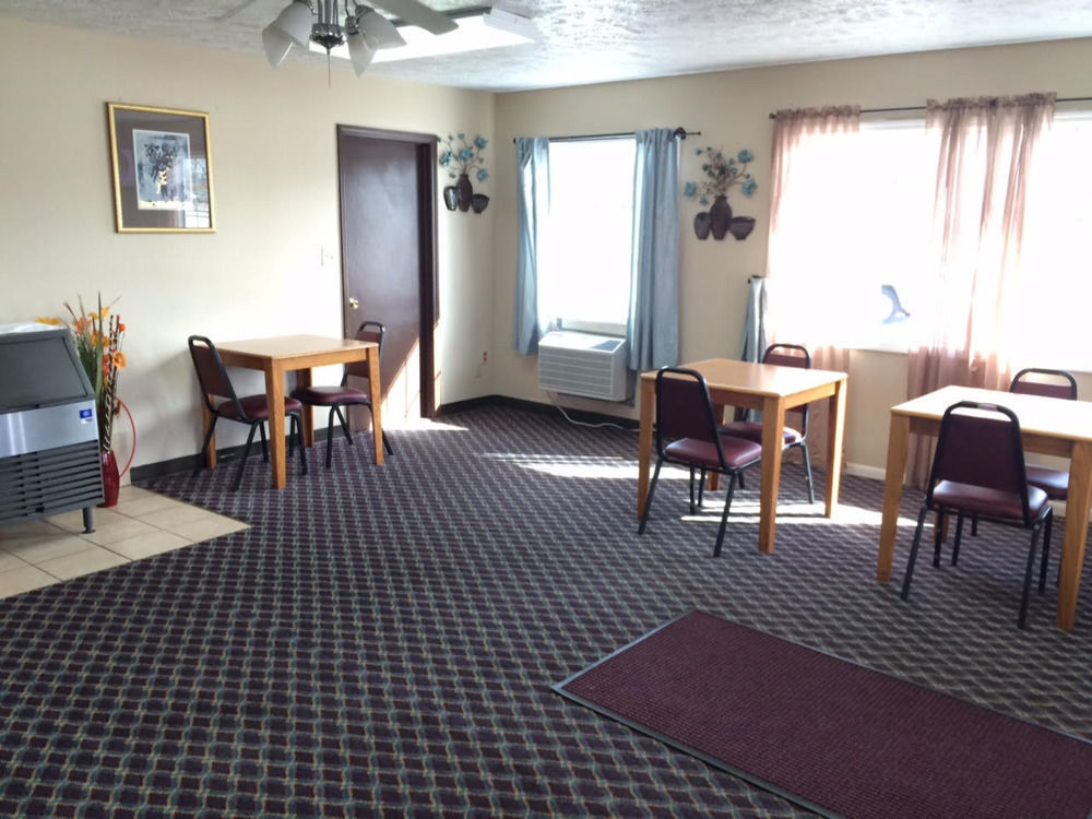 Economy Inn Mccook Kültér fotó