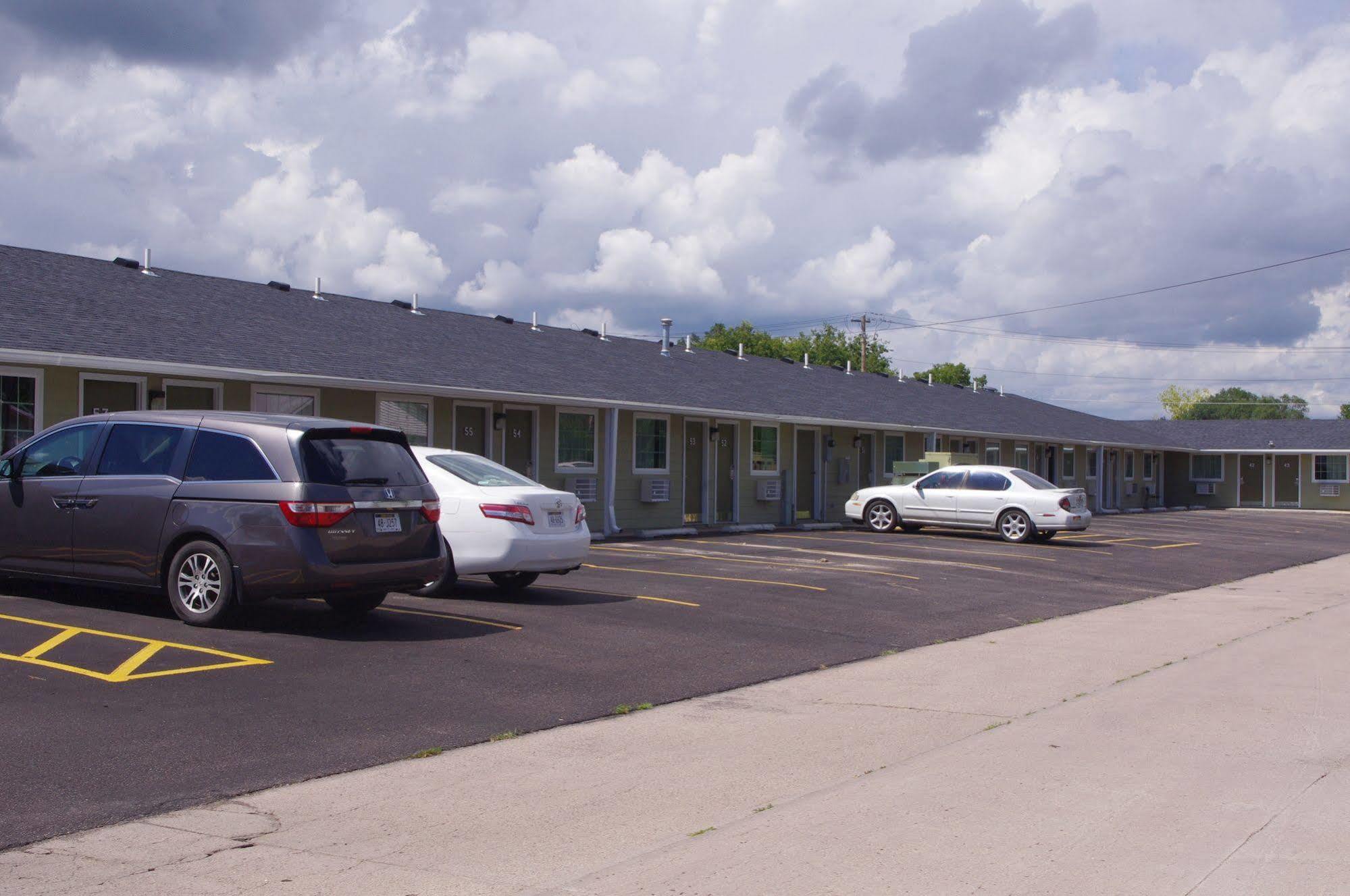 Economy Inn Mccook Kültér fotó